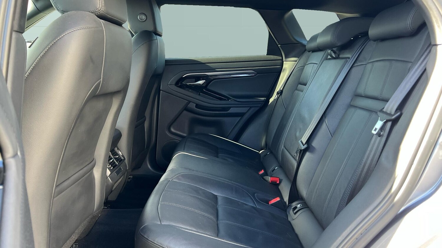 Used Land Rover Range Rover Evoque 2022 for sale - 77997415: Photo 4