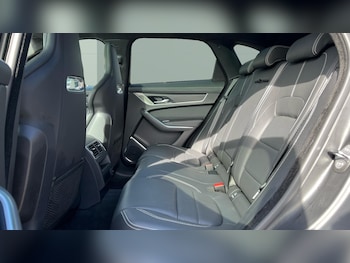 Used Jaguar F-Pace 2023 for sale - 78344422: Photo