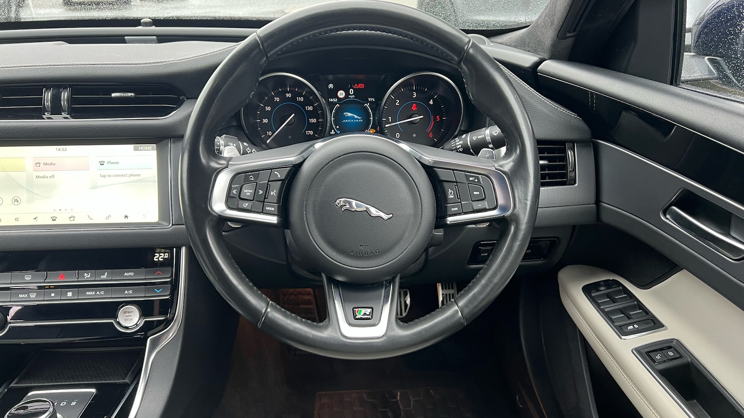 Used Jaguar XF 2020 for sale - 77728909: Photo 15