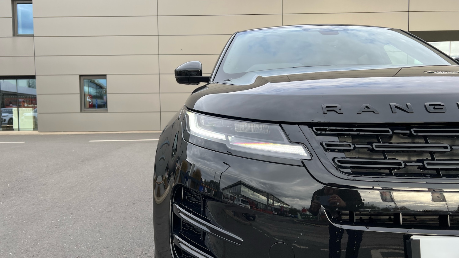 Used Land Rover Range Rover Evoque 2025 for sale - 77159089: Photo 29