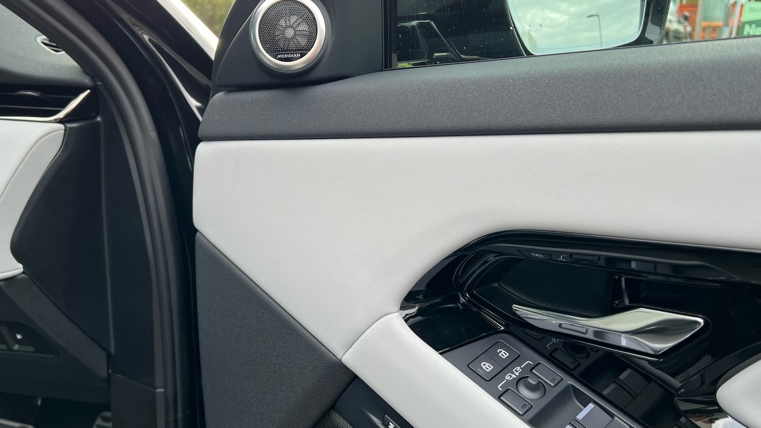 Used Land Rover Range Rover Evoque 2025 for sale - 77159089: Photo 35