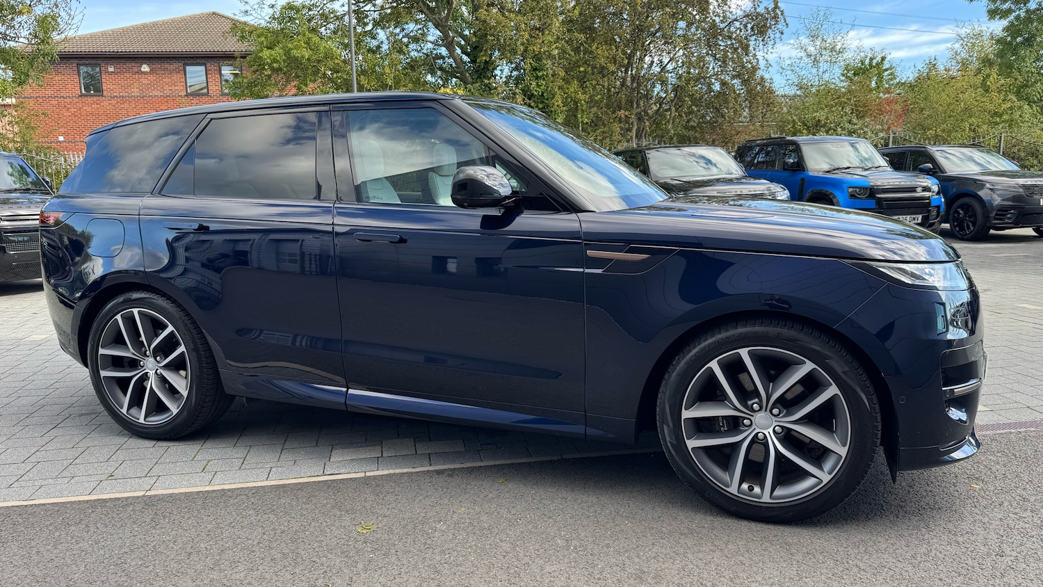 Used Land Rover Range Rover Sport 2022 for sale - 76101219: Photo 26