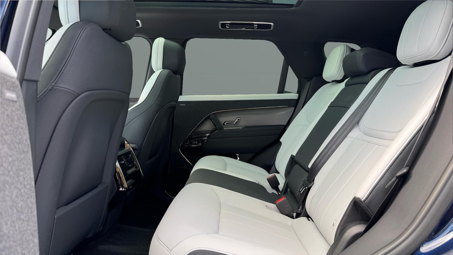 Used Land Rover Range Rover Sport 2022 for sale - 76101219: Photo 4