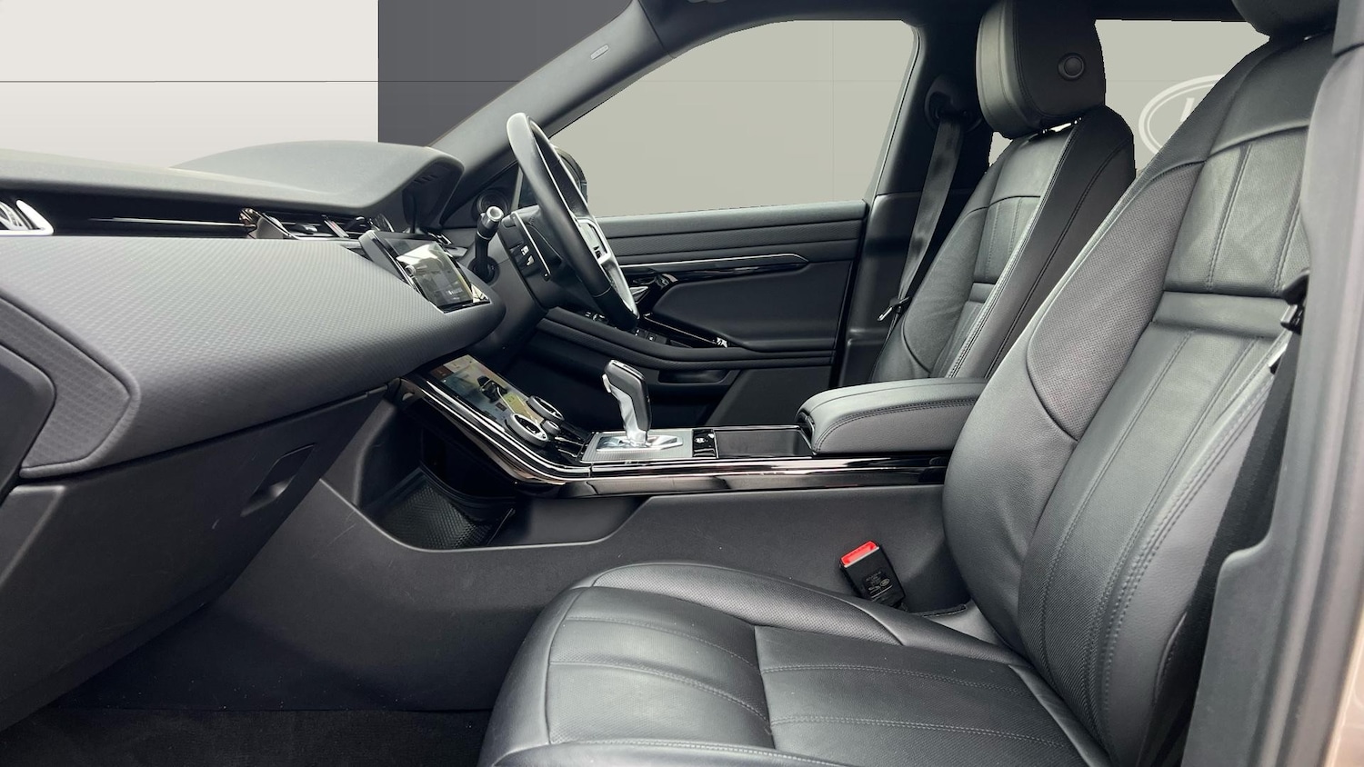 Used Land Rover Range Rover Evoque 2021 for sale - 77915345: Photo 3