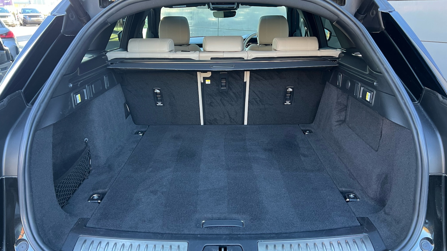 Used Land Rover Range Rover Velar 2021 for sale - 76725517: Photo 10