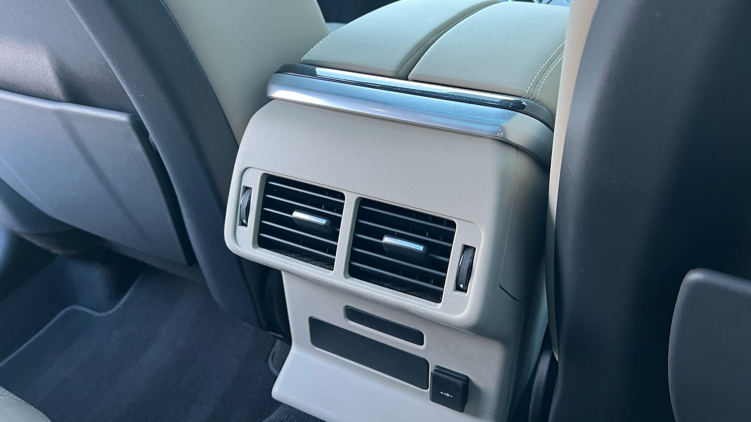 Used Land Rover Range Rover Velar 2021 for sale - 76725517: Photo 18