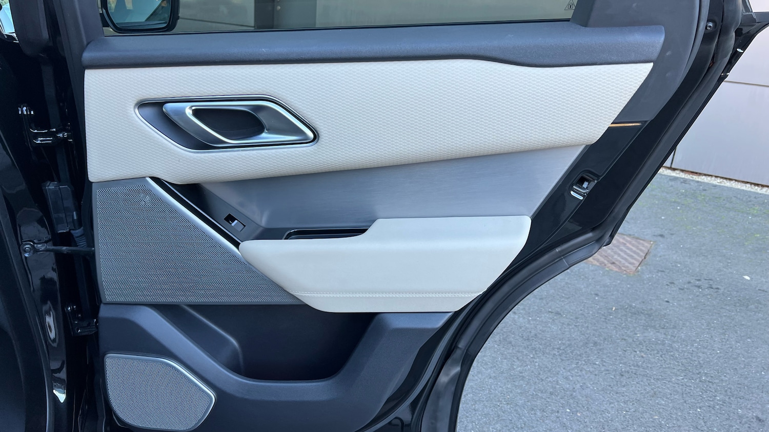 Used Land Rover Range Rover Velar 2021 for sale - 76725517: Photo 31