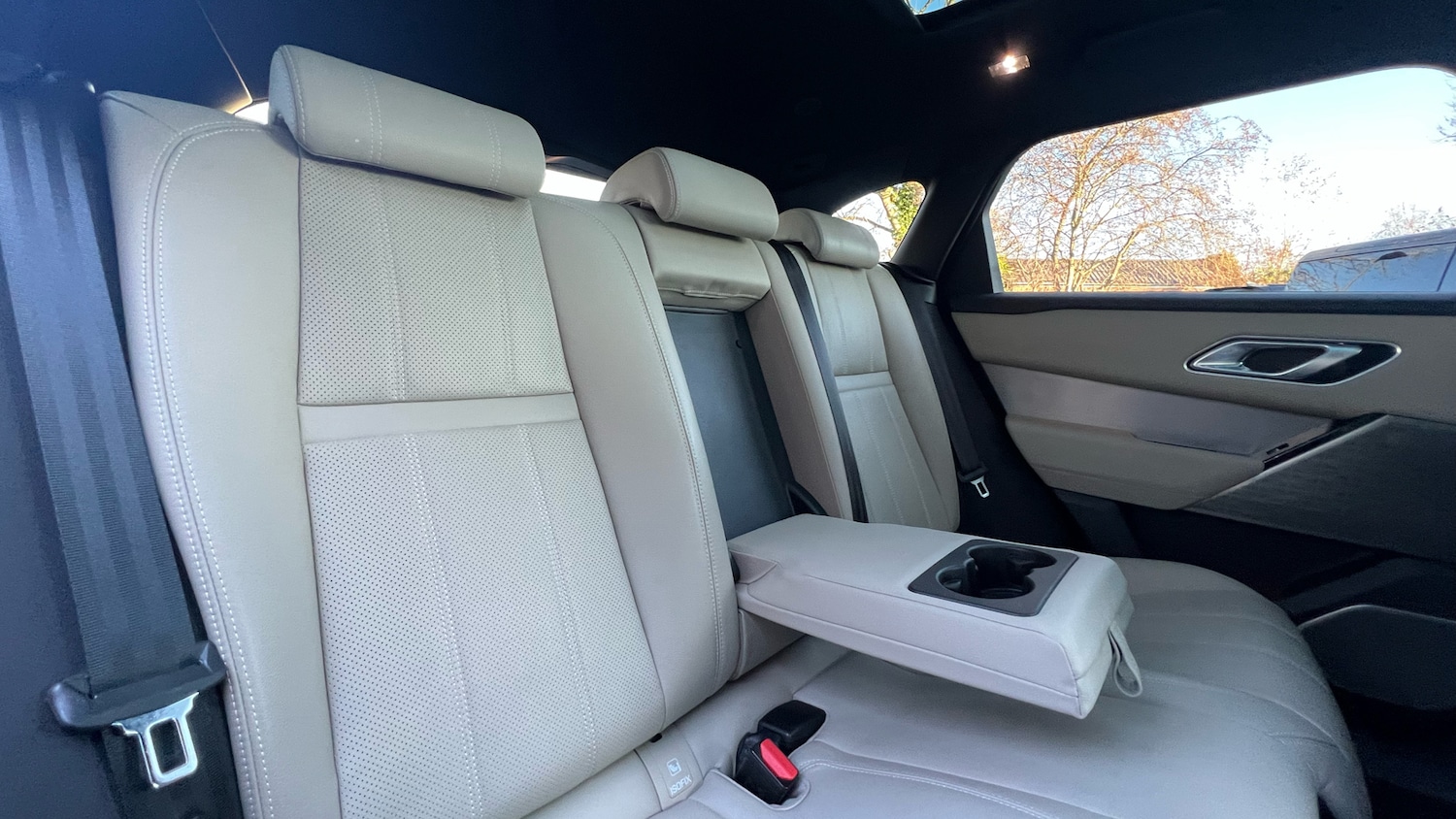 Used Land Rover Range Rover Velar 2021 for sale - 76725517: Photo 33