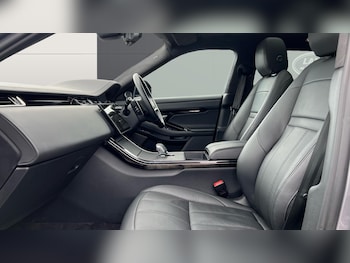 Used Land Rover Range Rover Evoque 2025 for sale - 79430197: Photo