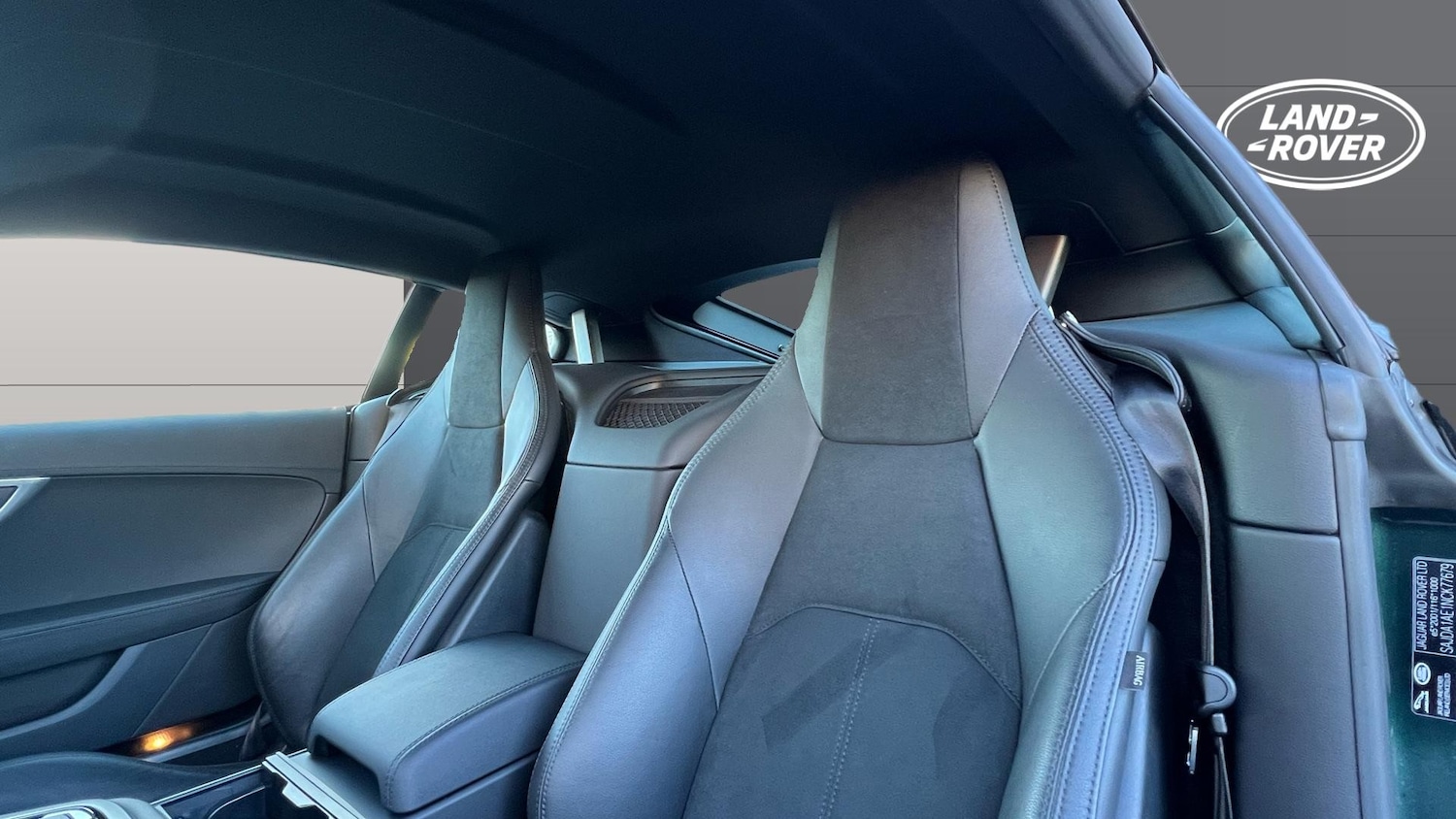 Used Jaguar F-Type 2021 for sale - 77138497: Photo 4