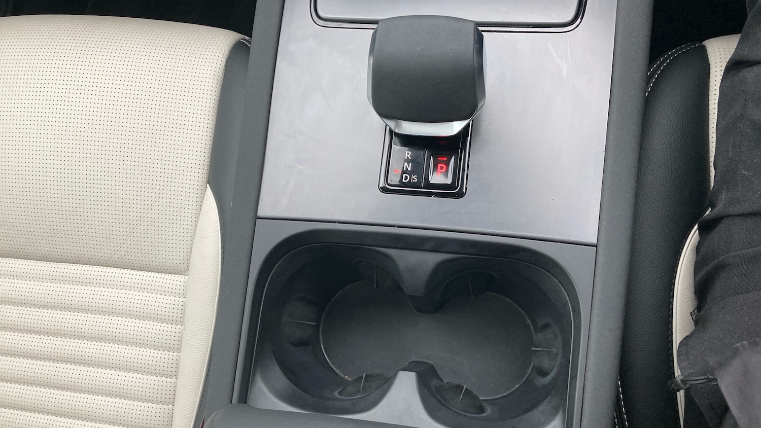 Used Land Rover Discovery Sport 2025 for sale - 77492449: Photo 33