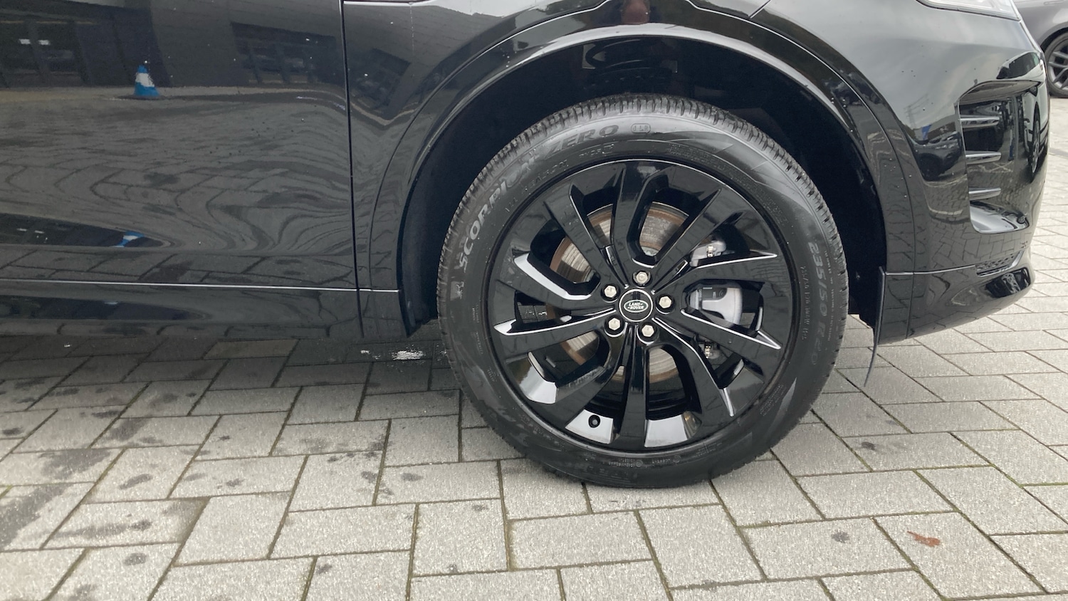 Used Land Rover Discovery Sport 2025 for sale - 77492449: Photo 8