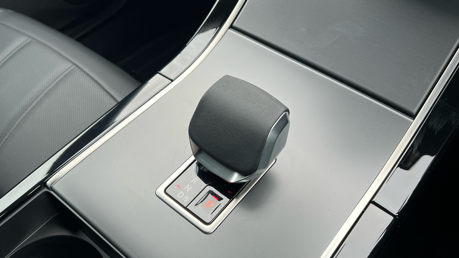 Used Land Rover Range Rover Evoque 2025 for sale - 76736410: Photo 13