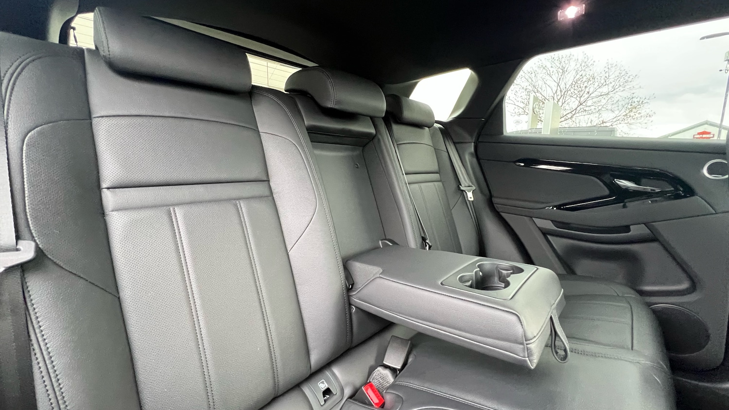 Used Land Rover Range Rover Evoque 2025 for sale - 76736410: Photo 34