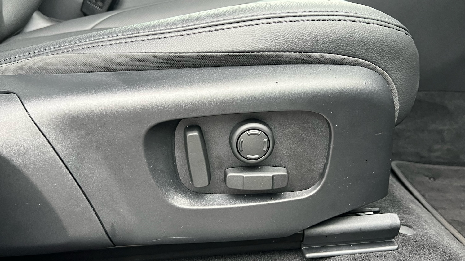 Used Land Rover Range Rover Evoque 2025 for sale - 76736410: Photo 37