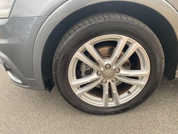 Used Audi Q3 2013 for sale - 79251778: Photo