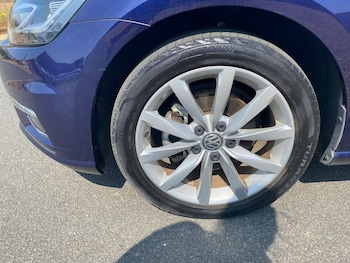 Used Volkswagen Golf 2018 for sale - 79251793: Photo