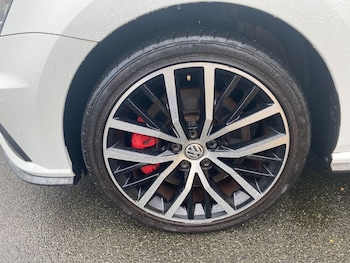 Used Volkswagen Polo 2015 for sale - 79222524: Photo