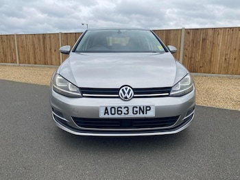 Used Volkswagen Golf 2014 for sale - 79222513: Photo