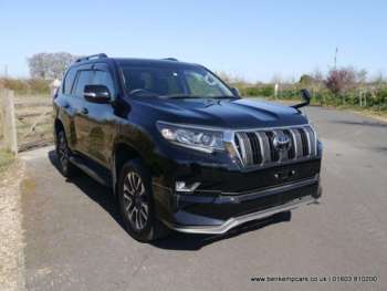 2025 (23) - 2.8D Invincible Auto 4WD Euro 6 (s/s) 5dr (7 Seat)
