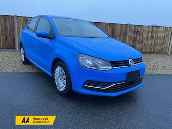 Used Volkswagen Polo 2015 for sale - 79222526: Photo