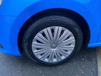 Used Volkswagen Polo 2015 for sale - 79222526: Photo