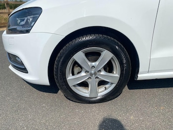 Used Volkswagen Polo 2017 for sale - 79245994: Photo