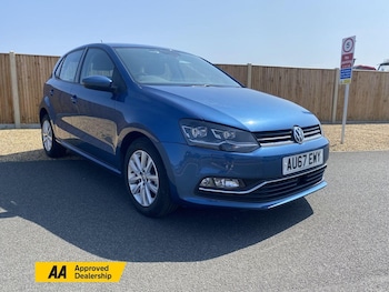 Used Volkswagen Polo 2017 for sale - 79246003: Photo