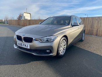 Used BMW 3 Series 2016 for sale - 79222516: Photo