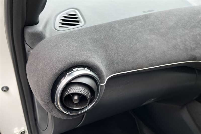 Used Nissan Juke 2023 for sale - 77826970: Photo 39