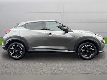 Used Nissan Juke 2023 for sale - 79743362: Photo