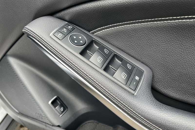 Used Mercedes-Benz GLA 2018 for sale - 78103397: Photo 18