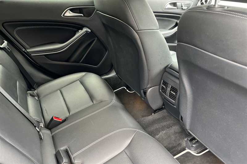 Used Mercedes-Benz GLA 2018 for sale - 78103397: Photo 19