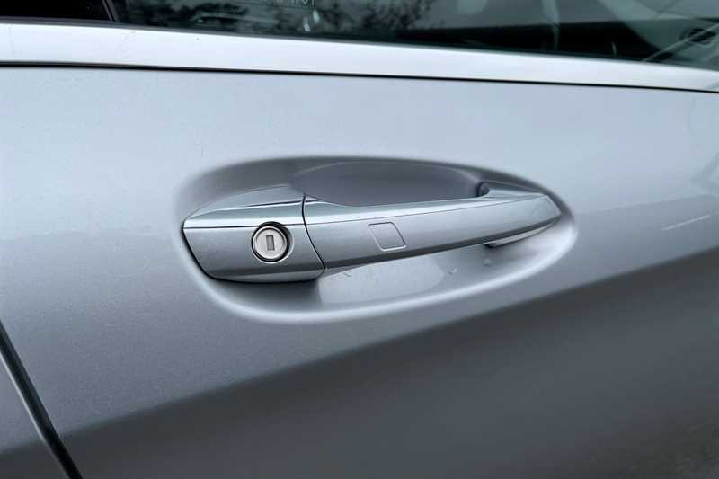 Used Mercedes-Benz GLA 2018 for sale - 78103397: Photo 38