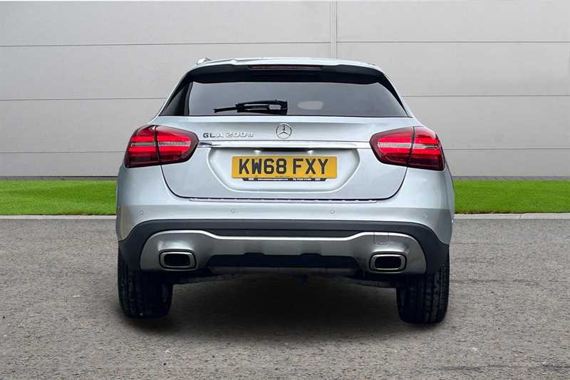 Used Mercedes-Benz GLA 2018 for sale - 78103397: Photo 4