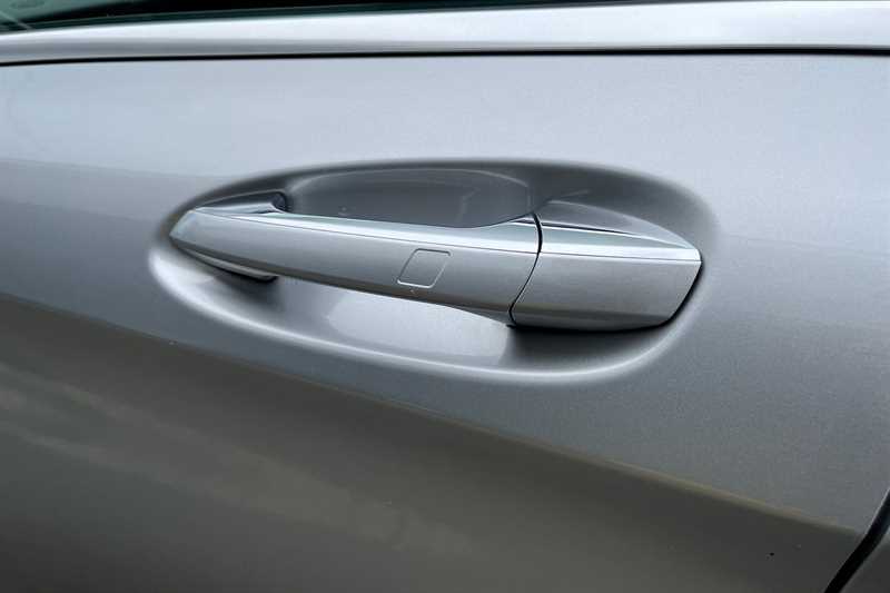 Used Mercedes-Benz GLA 2018 for sale - 78103397: Photo 44