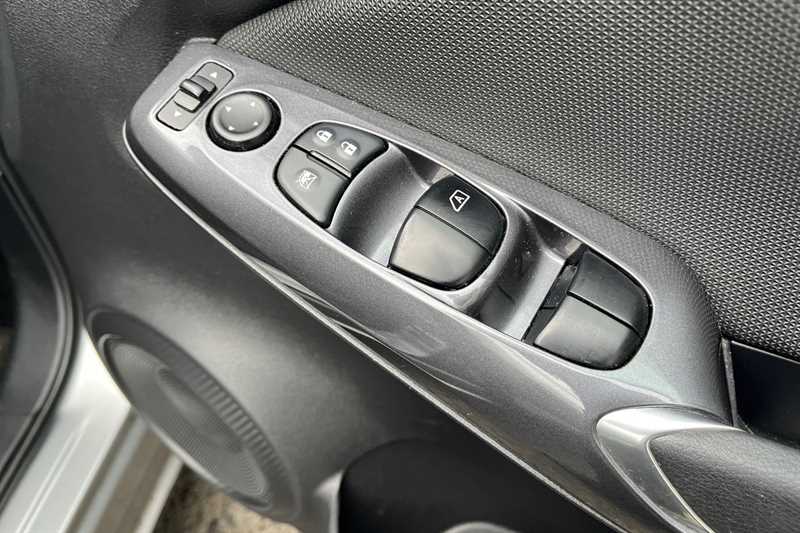 Used Nissan Juke 2021 for sale - 76140564: Photo 18