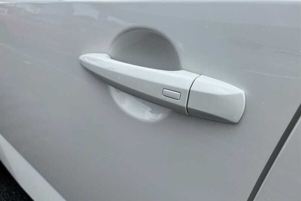 Used Nissan Qashqai 2022 for sale - 76044693: Photo 50