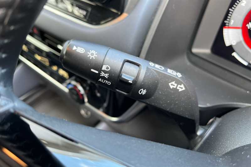 Used Nissan Qashqai for sale - 77660641: Photo 29