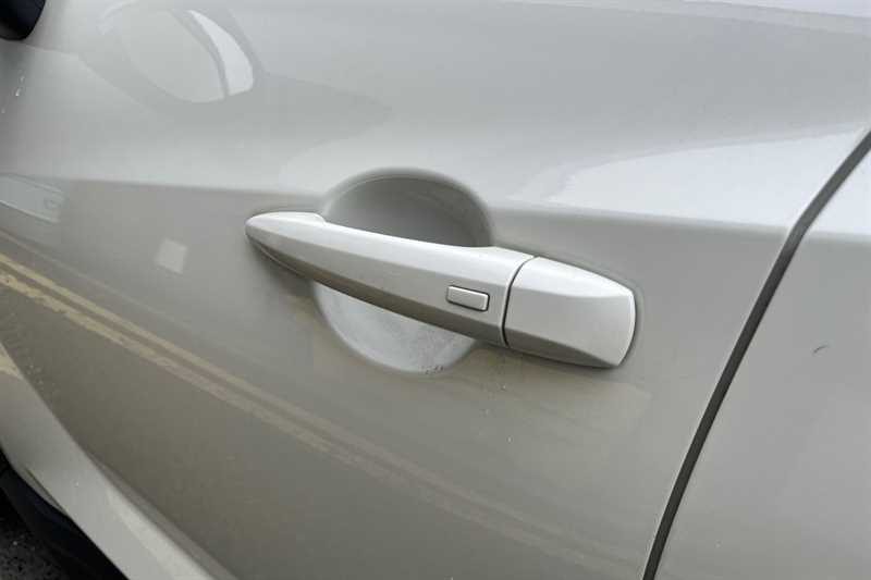 Used Nissan Juke 2022 for sale - 77755845: Photo 48