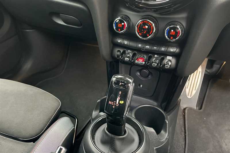 Used MINI Hatch 2023 for sale - 76788492: Photo 12