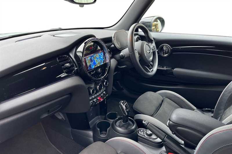 Used MINI Hatch 2023 for sale - 76788492: Photo 7