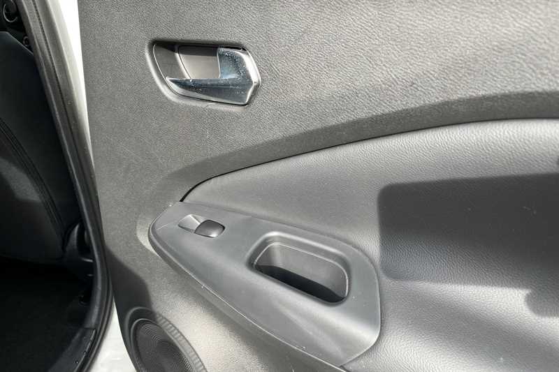 Used Nissan Juke 2023 for sale - 77740286: Photo 34