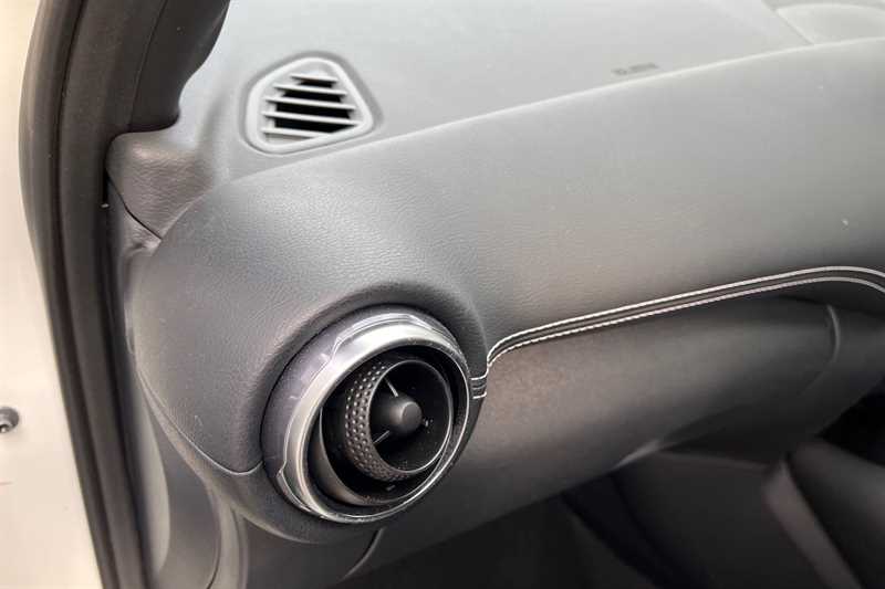 Used Nissan Juke 2023 for sale - 77740286: Photo 36