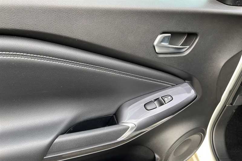 Used Nissan Juke 2023 for sale - 77740286: Photo 37