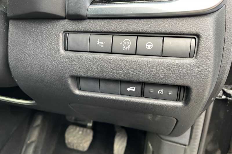 Used Nissan Qashqai for sale - 76731808: Photo 25