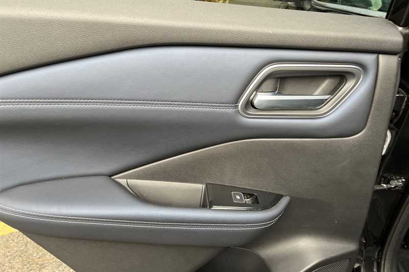 Used Nissan Qashqai for sale - 76731808: Photo 39