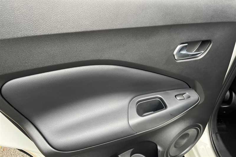 Used Nissan Juke 2024 for sale - 76826947: Photo 37