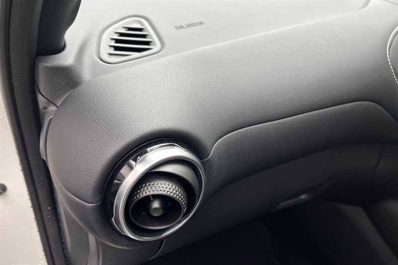 Used Nissan Juke 2024 for sale - 76826947: Photo 39