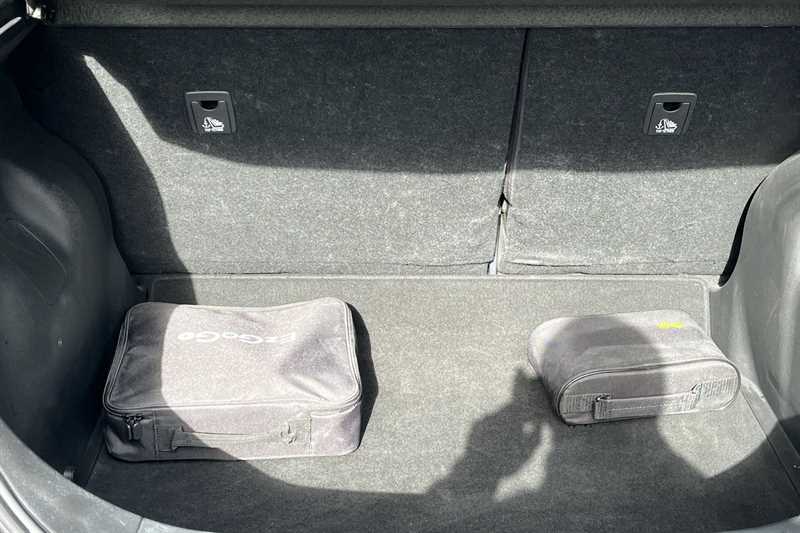 Used Nissan Leaf 2022 for sale - 77826954: Photo 20